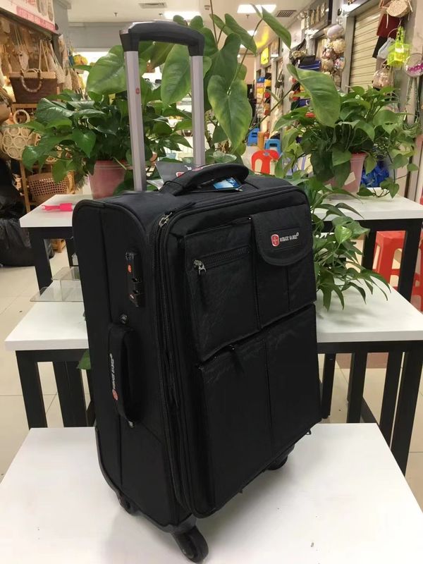 Lichte stoffelijke koffer 20 inch 22 inch 24 inch Zwarte kleur