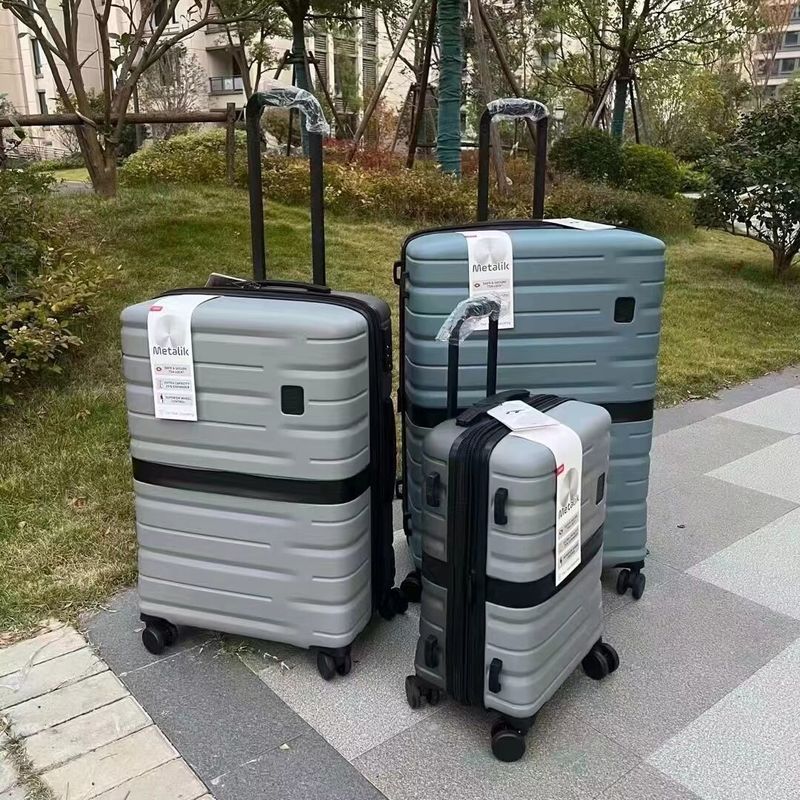 Fabrikant Custom Airplane Trolley Draagbare Outdoor Mode Hard Shell PP Reisbagagesets