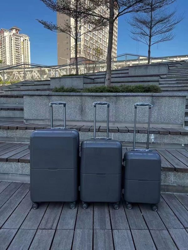 PP-materieel Bagageset Warm verkopen Aanpassen Logo Hardshell Lichte koffer Bagage Hoge capaciteit