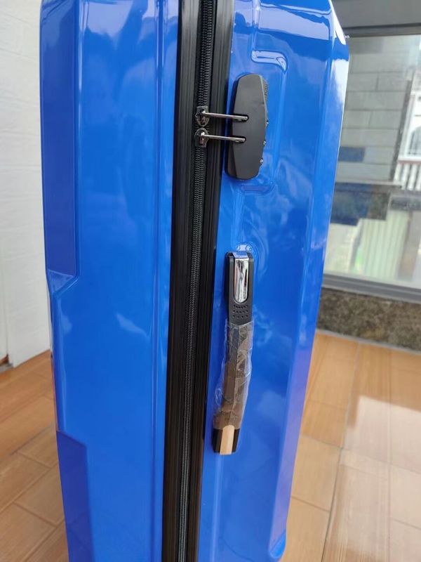 Hoge kwaliteit China Factory kleurrijke nieuwe ontwerp Hard Shell Waterdicht Geschenk Set Abs Groothandel Koffer Zipper Reistijd