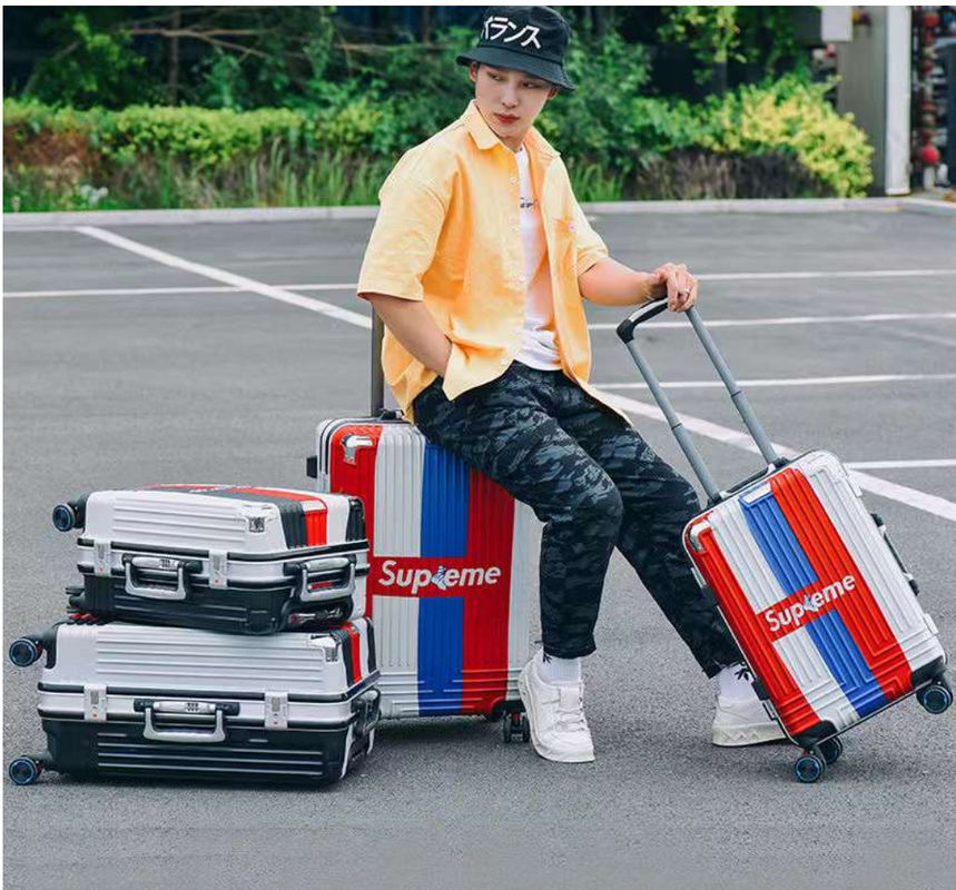 Gepersonaliseerde bagage 20/24 inch kinderwagentas Gepersonaliseerd logo Modieus universele wiel montage doos, cadeaubon