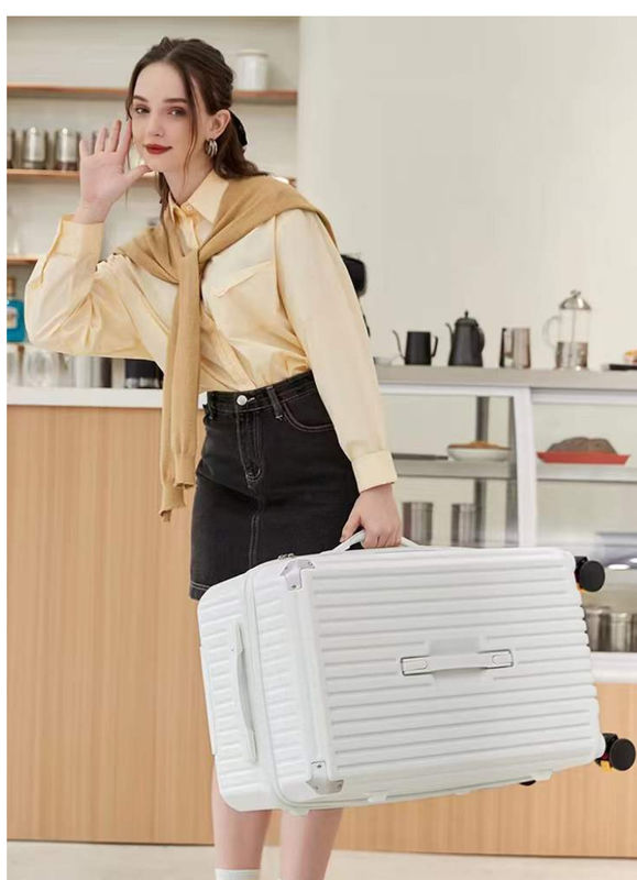 Nieuw ontwerp Fabriek Groothandel Grote capaciteit Koffer Draagbare bagage PC ABS Hard Shell Spinner Wheels Combinatie slot